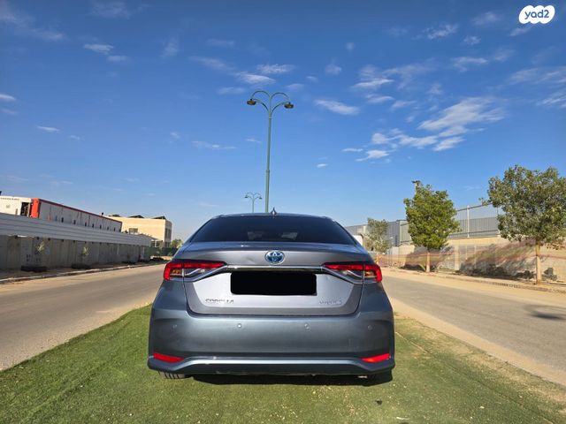 טויוטה קורולה