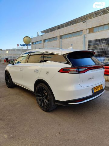 בי.ווי.די טאנג