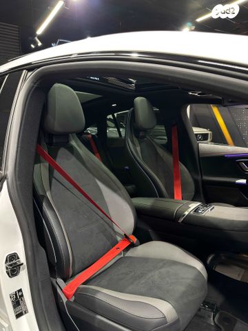 מרצדס-בנץ EQE