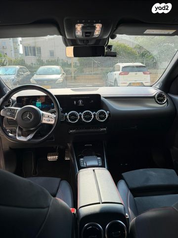 מרצדס-בנץ EQA