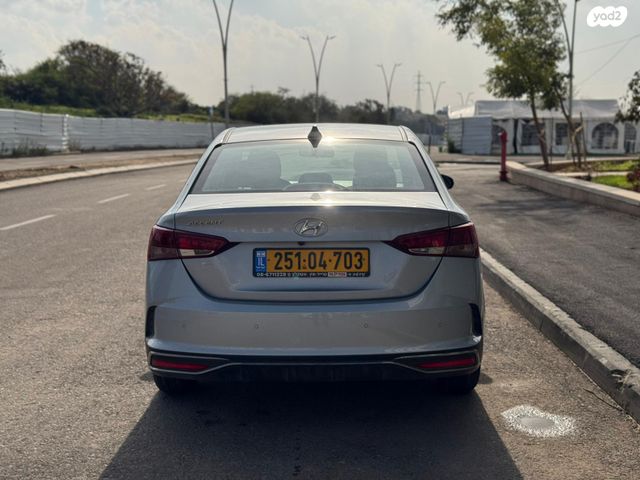 יונדאי אקסנט i25