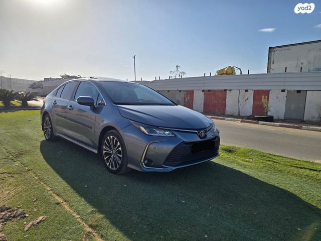 טויוטה קורולה