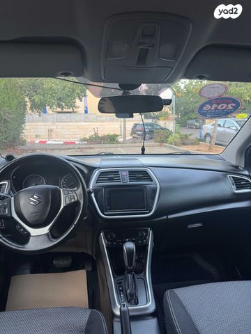 סוזוקי קרוסאובר