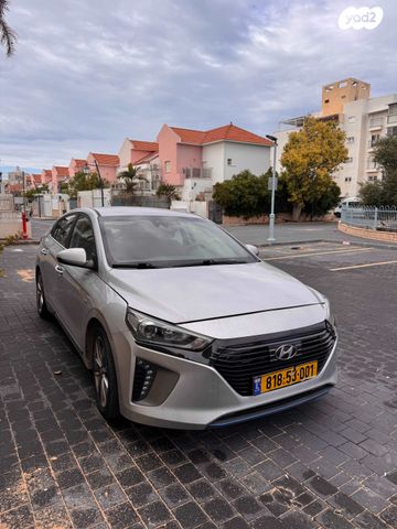 יונדאי איוניק