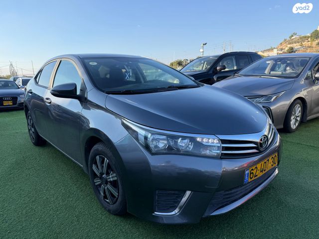 טויוטה קורולה