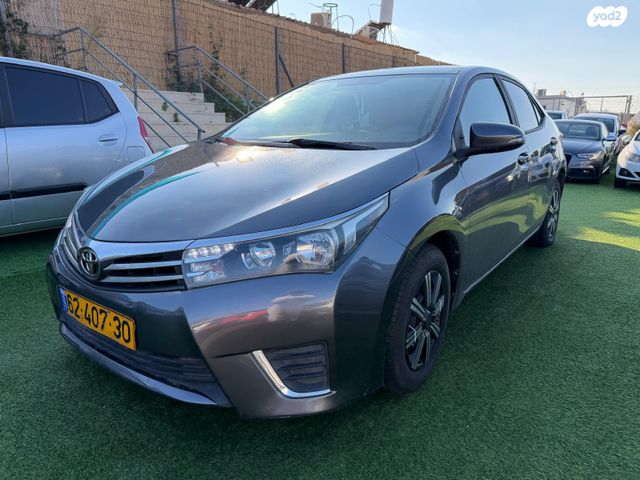 טויוטה קורולה