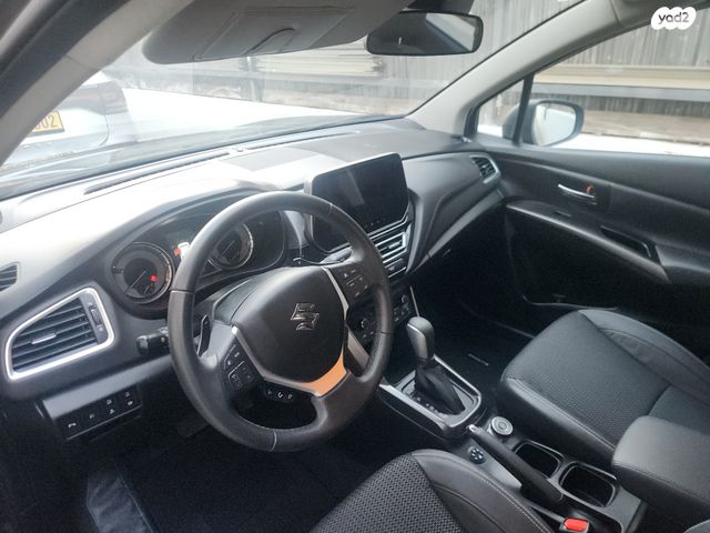 סוזוקי S-Cross