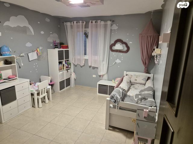 דירת גן, דוד ניב 16, פסגת זאב, ירושלים