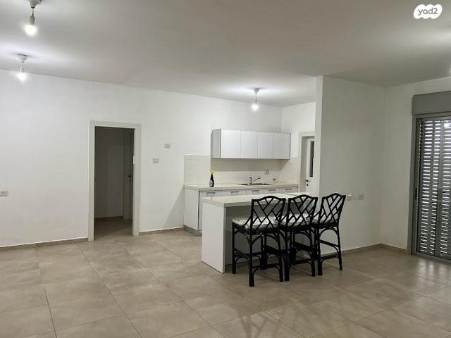 יצחק שמיר 15