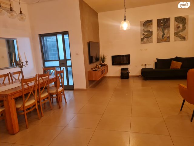 בית פרטי/ קוטג', לילינבלום 63, קרית בנימין, קרית אתא