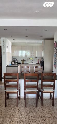 דירה, אריה מוצקין 25, נאות שקד, נתניה