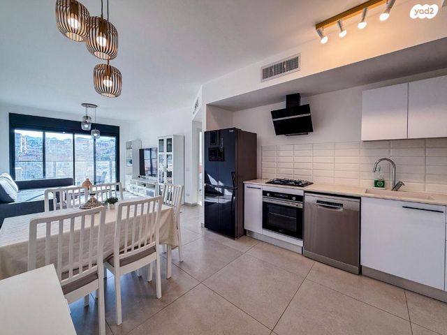 דירה, אלמוגים 25, המאפיה, מרכז העיר, אילת