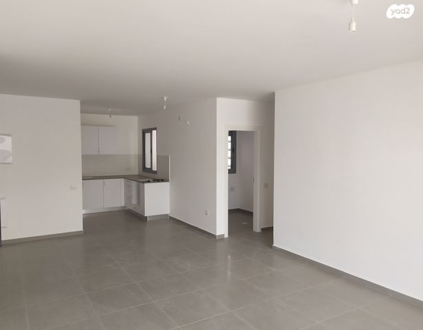 דירה, אריק איינשטיין 160, נווה שרון / שער העיר, נתיבות