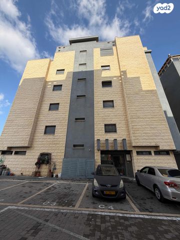 דירה, אל בישארה 10, שאר העיר, נצרת