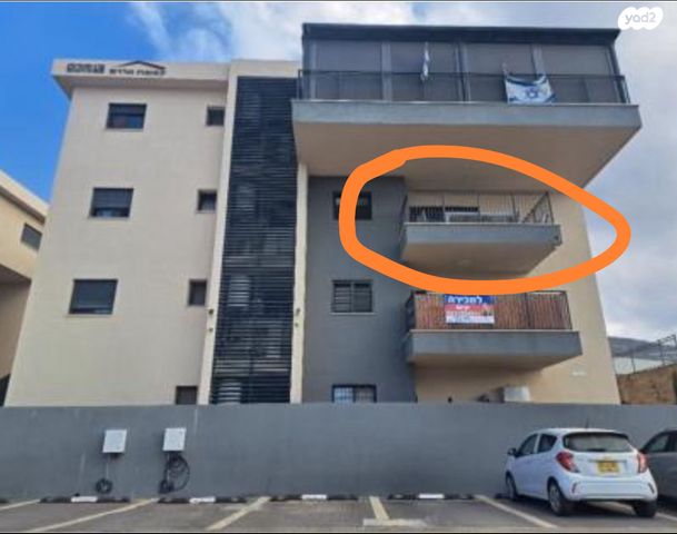 דירה, עץ המשאלות 5, אדמית / יערית, שלומי