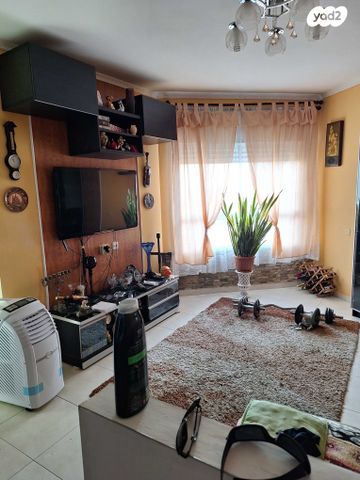 דירה, סמטת העלייה 4, בני עי''ש, בני עי"ש