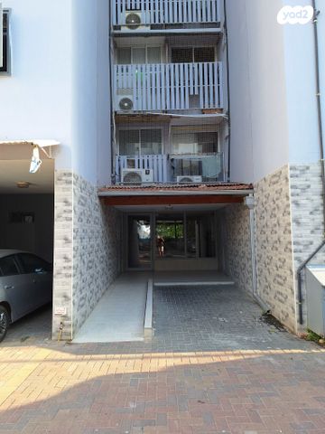 דירה, סמטת העלייה 4, בני עי''ש, בני עי"ש