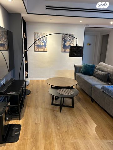 דירה, דרך האילנות 33, גדרה מזרח, גדרה