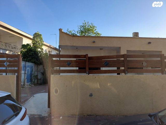 בית פרטי/ קוטג', החשמונאים 24, נווה נאמן, הוד השרון