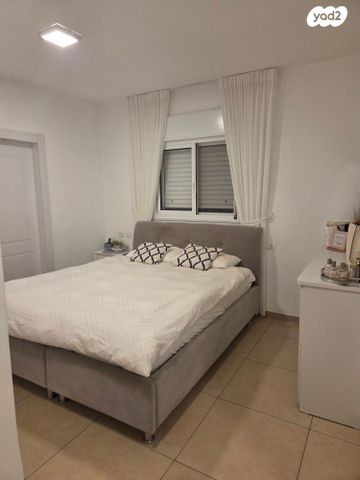 דירה, הרב אריה לוין 4, קרית שמואל, חיפה