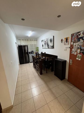 דירה, הגולן 2, גבעת אוסישקין, נהריה