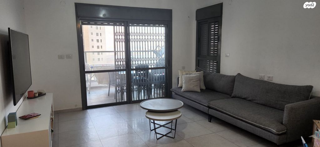 דירה, דוכיפת 11, רמות יצחק, נשר