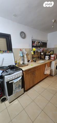 דירה, שדרת הבשן 13, גליקסון, קרית גת