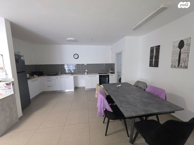 דבורה עומר 12