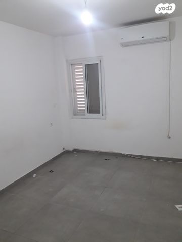 דירה, מרחבים 1328, נווה גן, דימונה