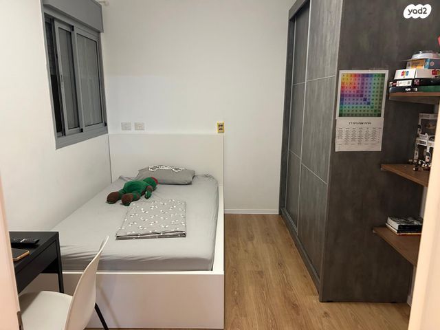 דירה, דרך האילנות 33, גדרה מזרח, גדרה