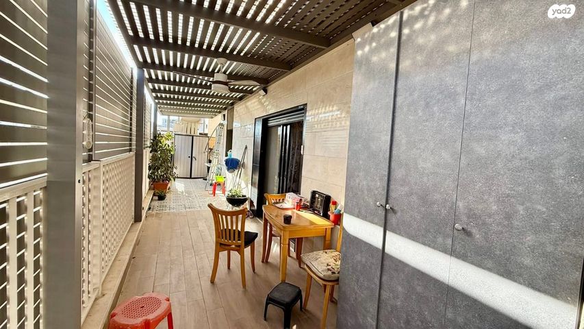 בית פרטי/ קוטג', לובה אליאב 13, שדרות בפארק, שדרות