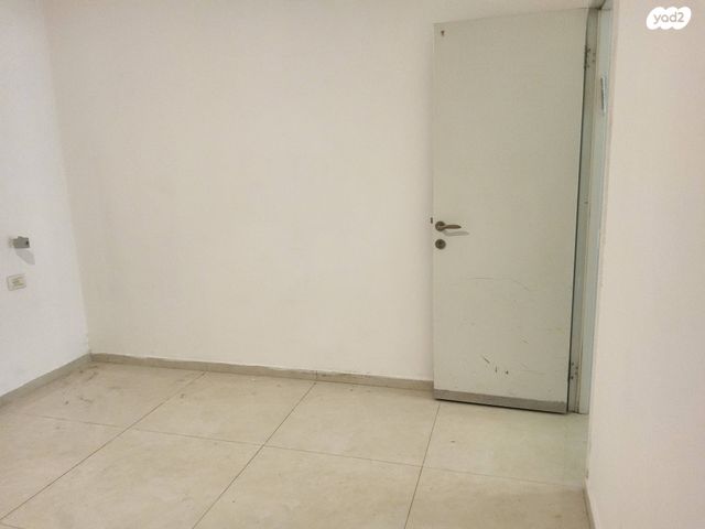 דירה, יהושע חנקין 13, אגרובנק, חולון