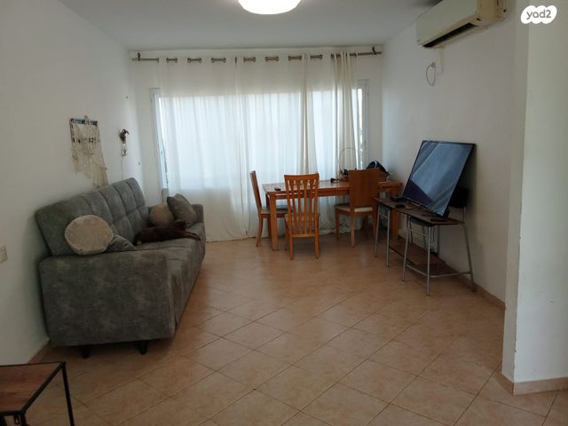 דירה, רבי עקיבא 62, פרדס הגדוד, נתניה