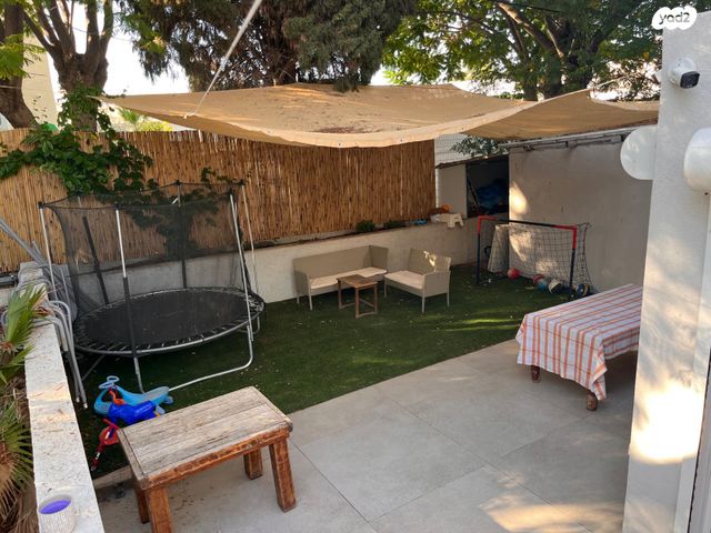 דירת גן, שפרינצק 10, נווה זית, לוד