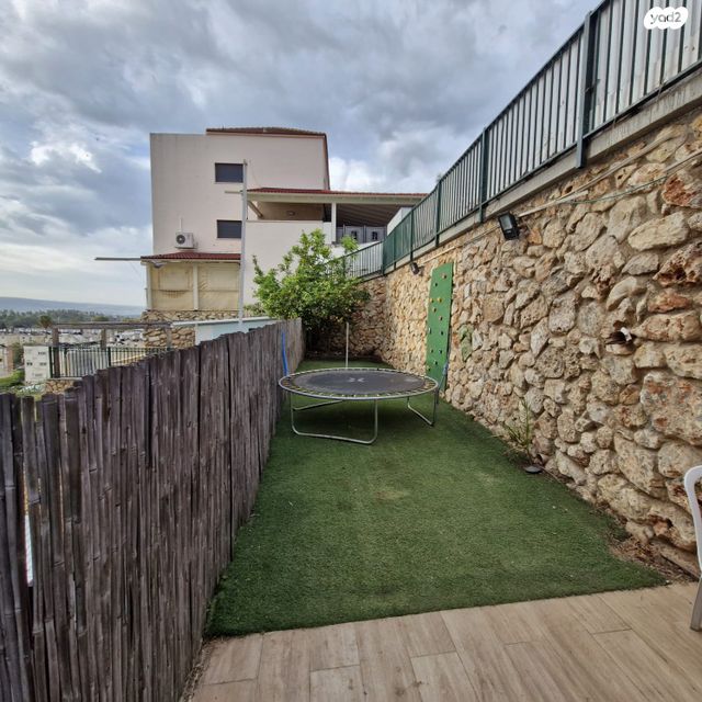 דירת גן, האצ"ל 21, שיכון ד', קרית שמונה