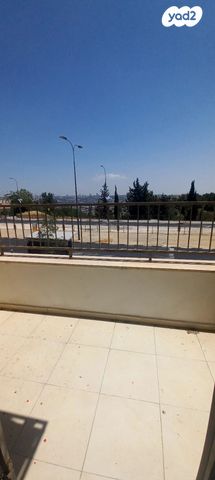 דירת גן, החסידה 7, גילה, ירושלים