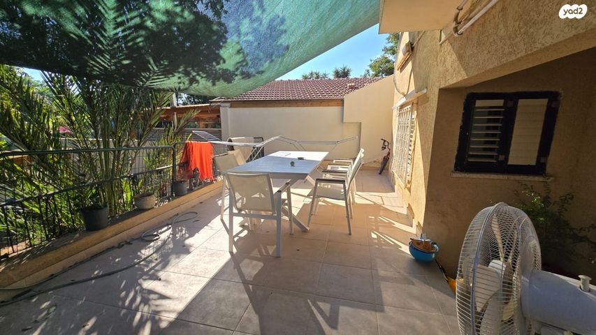 בית פרטי/ קוטג', החשמונאים 24, נווה נאמן, הוד השרון