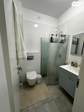 דירה, אריאל שרון 16, נווה שרון / שער העיר, נתיבות