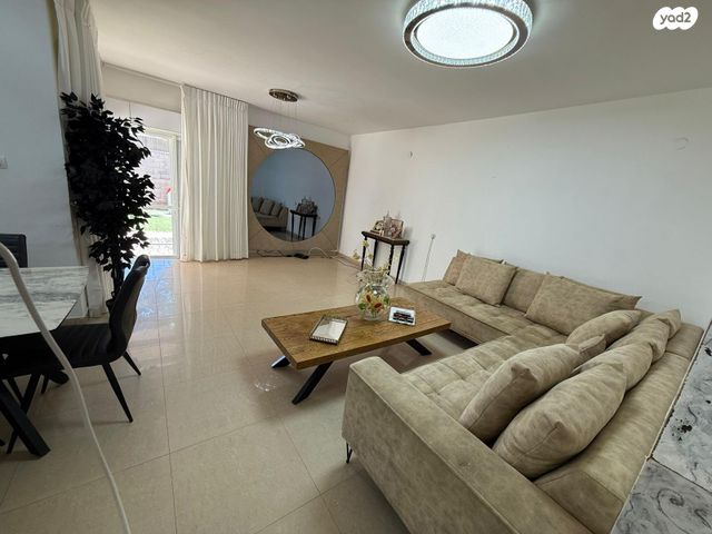 בית פרטי/ קוטג', הרב טולדנו 9, משכנות זבולון, נתניה