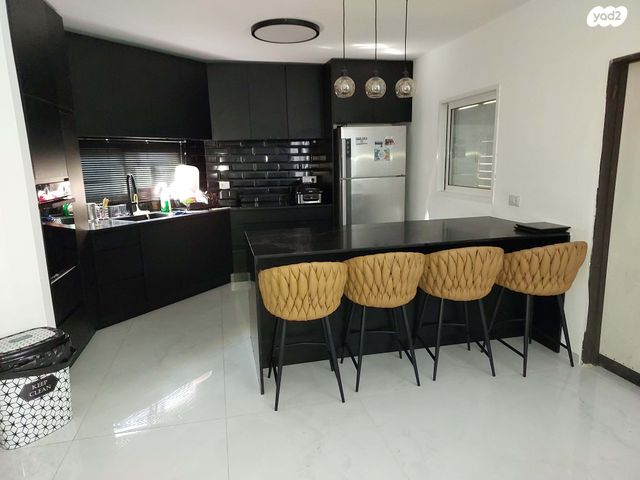 בית פרטי/ קוטג', האוניה 46, נווה ים, ראשון לציון