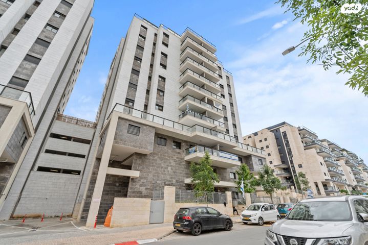 דירה, שמעון פרס 36, מורשת, מודיעין מכבים רעות