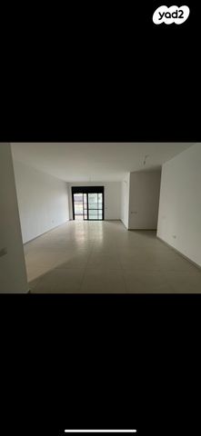 דירה, אריאל שרון 16, נווה שרון / שער העיר, נתיבות