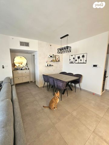 דירה, דגניה 2, ח-501, חולון