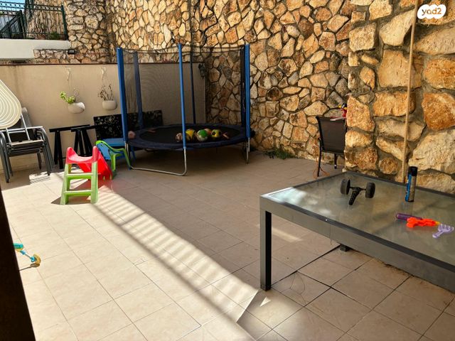 דירת גן, תרמ"ב 11, מול היקב, זכרון יעקב