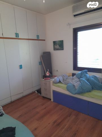 דו משפחתי, רגבים 1, רגבים, רגבים