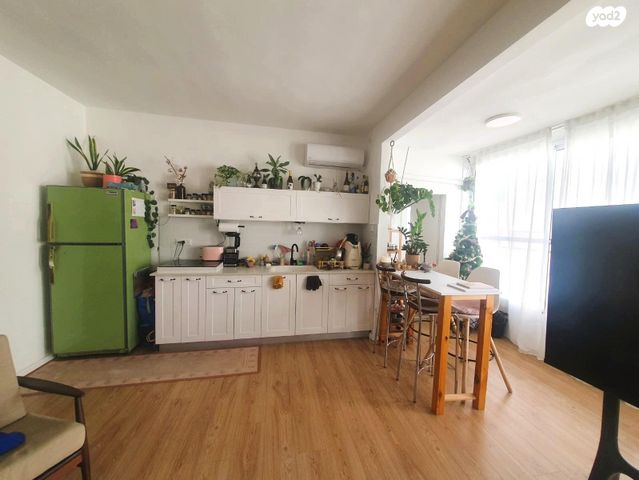 דירה, סירקין 29, פועלי הרכבת, גבעתיים