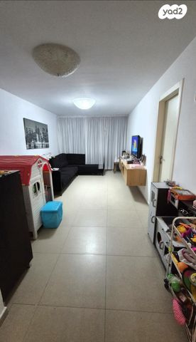 דירה, יורדי הסירה 12, רובע ב', אשדוד