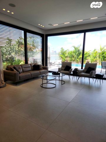 בית פרטי/ קוטג', אהרון אוזן 18, נחלת יהודה, ראשון לציון