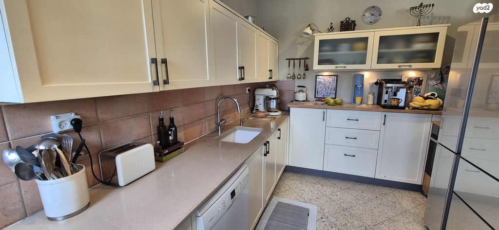 דירה, האיריס 2, קרית ראשון, ראשון לציון