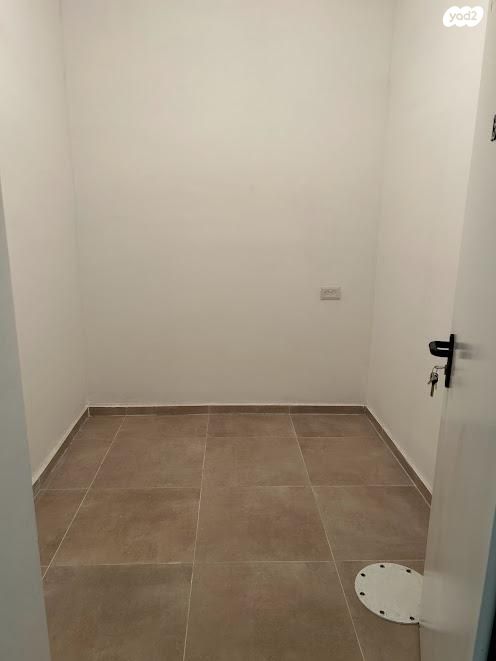 דירה, יצחק שמיר 15, נווה שרון / שער העיר, נתיבות